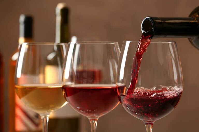 Wine glasses for a wine tasting party tips