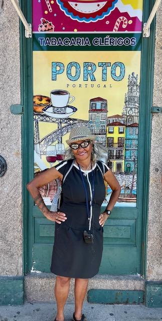 Elaine Lee in Porto, Portugal