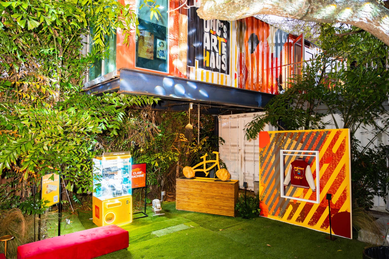 Art Basel: Unc's Arte Haus