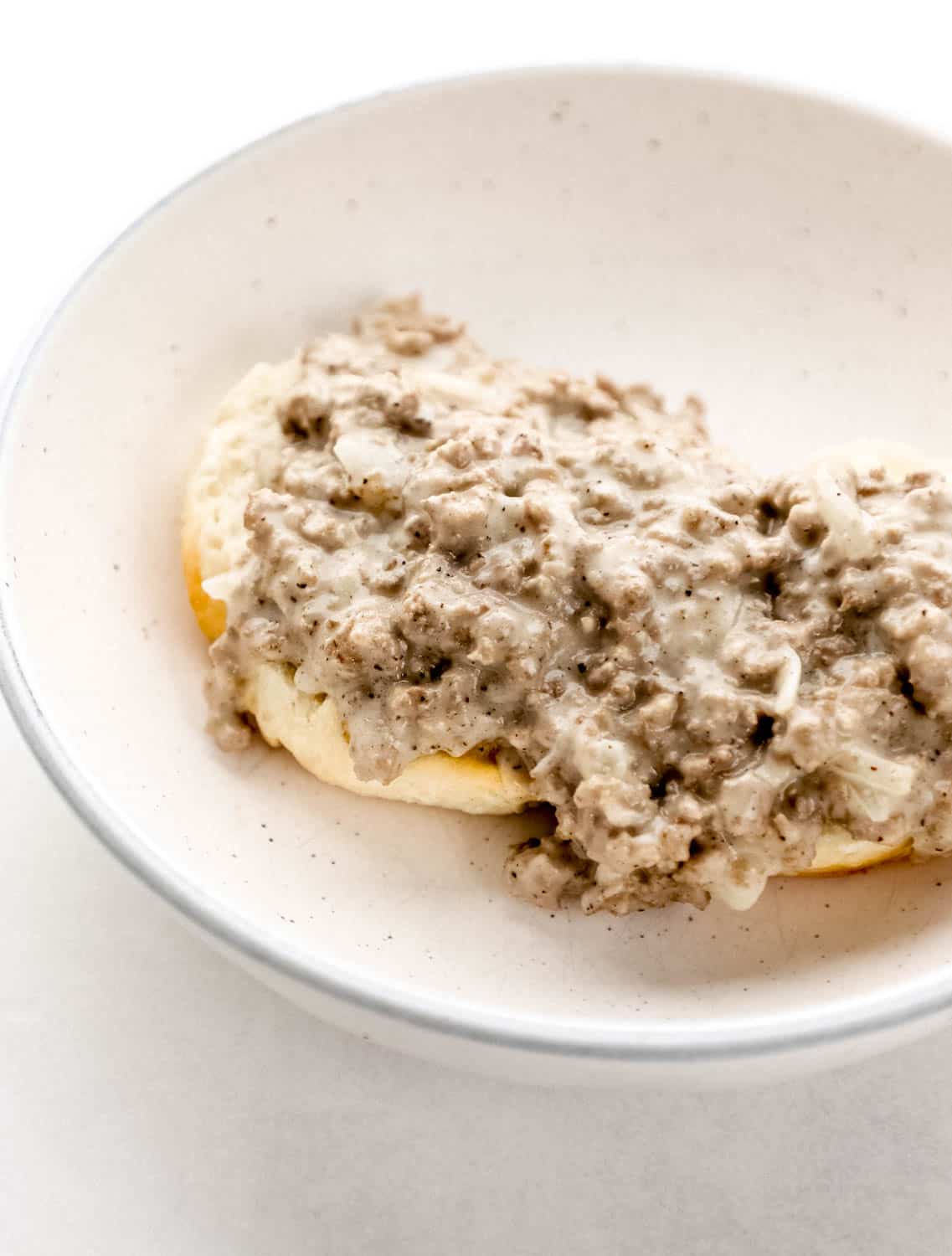 Old-Fashioned Hamburger Gravy - Simply Lakita